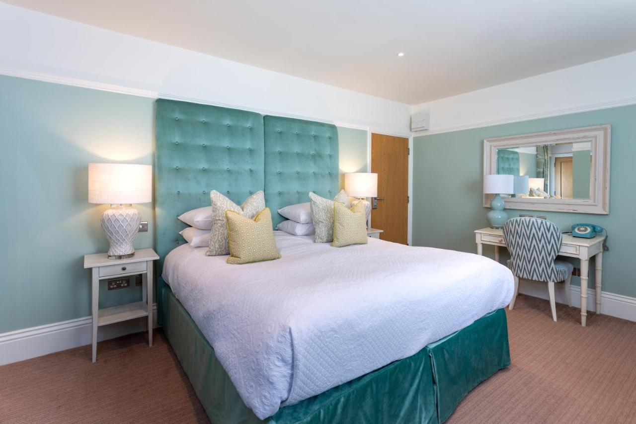 Roslin Hotel 4*